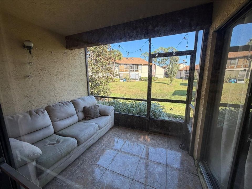 En Renta: $1,695 (2 camas, 2 baños, 966 Pies cuadrados)