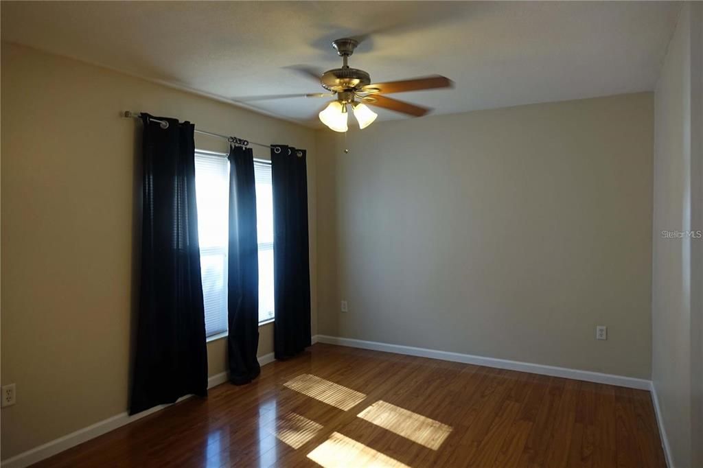 En Renta: $1,695 (2 camas, 2 baños, 966 Pies cuadrados)