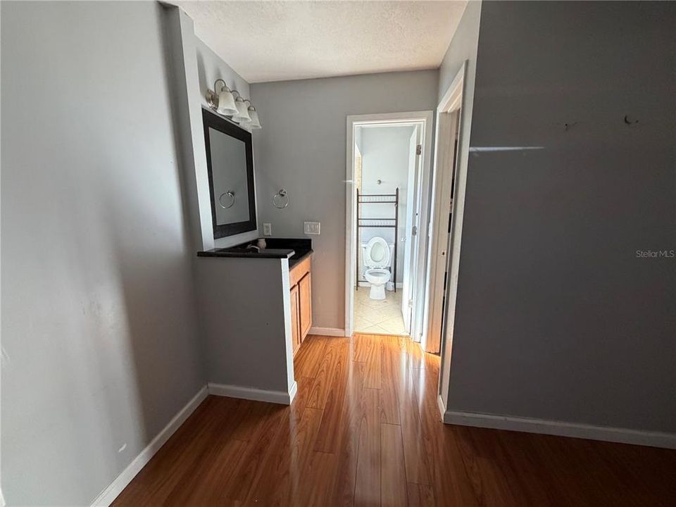 En Renta: $1,695 (2 camas, 2 baños, 966 Pies cuadrados)