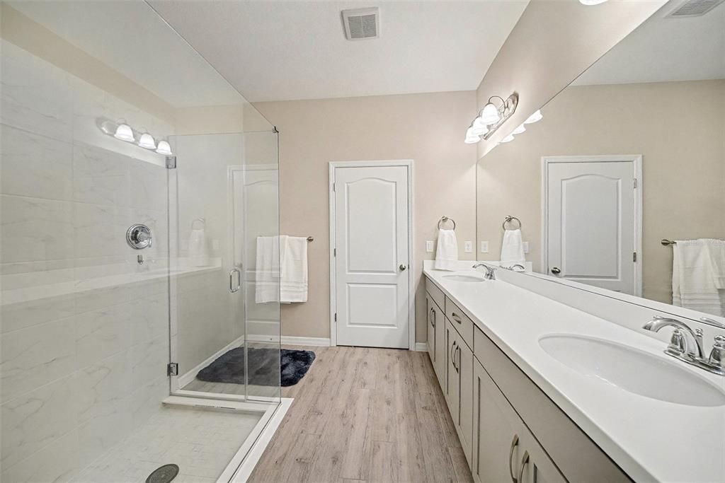 На продажу: $515,000 (3 спален, 2 ванн, 1979 Квадратных фут)