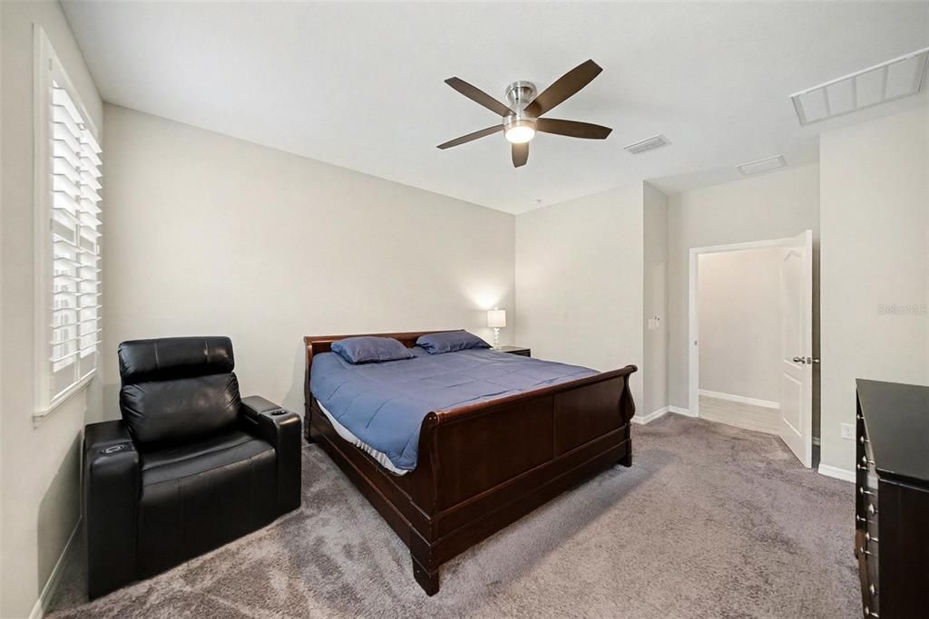 На продажу: $515,000 (3 спален, 2 ванн, 1979 Квадратных фут)