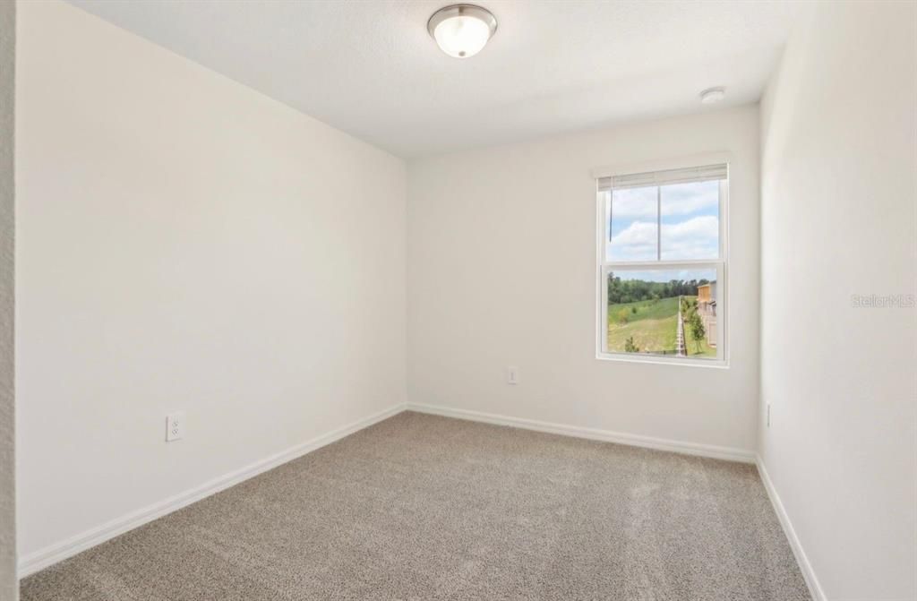 For Rent: $2,200 (3 beds, 2 baths, 1477 Square Feet)