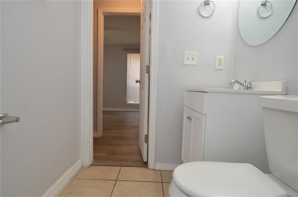 На продажу: $130,000 (1 спален, 1 ванн, 684 Квадратных фут)