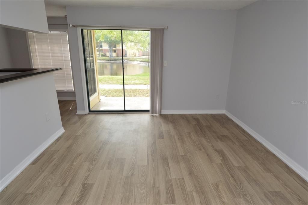 На продажу: $130,000 (1 спален, 1 ванн, 684 Квадратных фут)