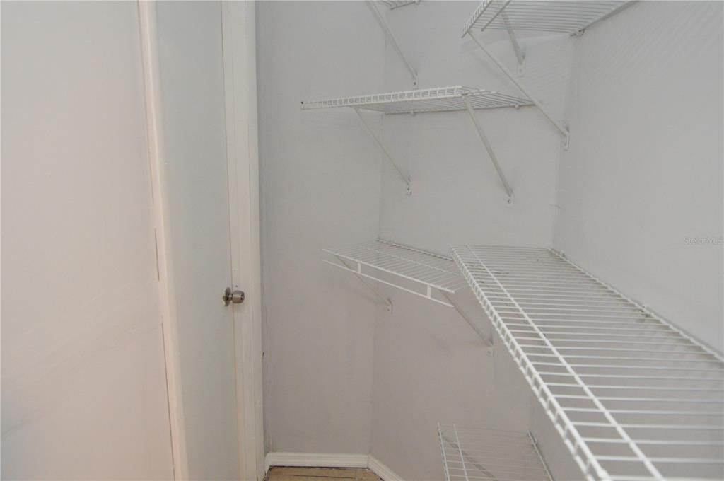 На продажу: $130,000 (1 спален, 1 ванн, 684 Квадратных фут)