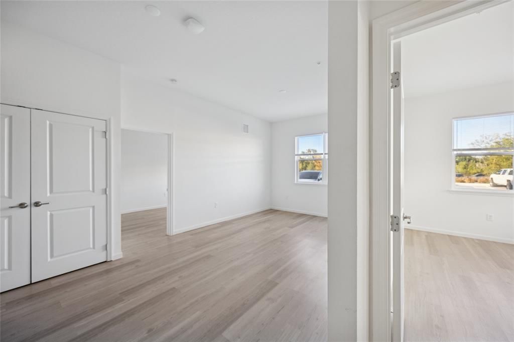 В аренду: $2,150 (3 спален, 2 ванн, 1144 Квадратных фут)