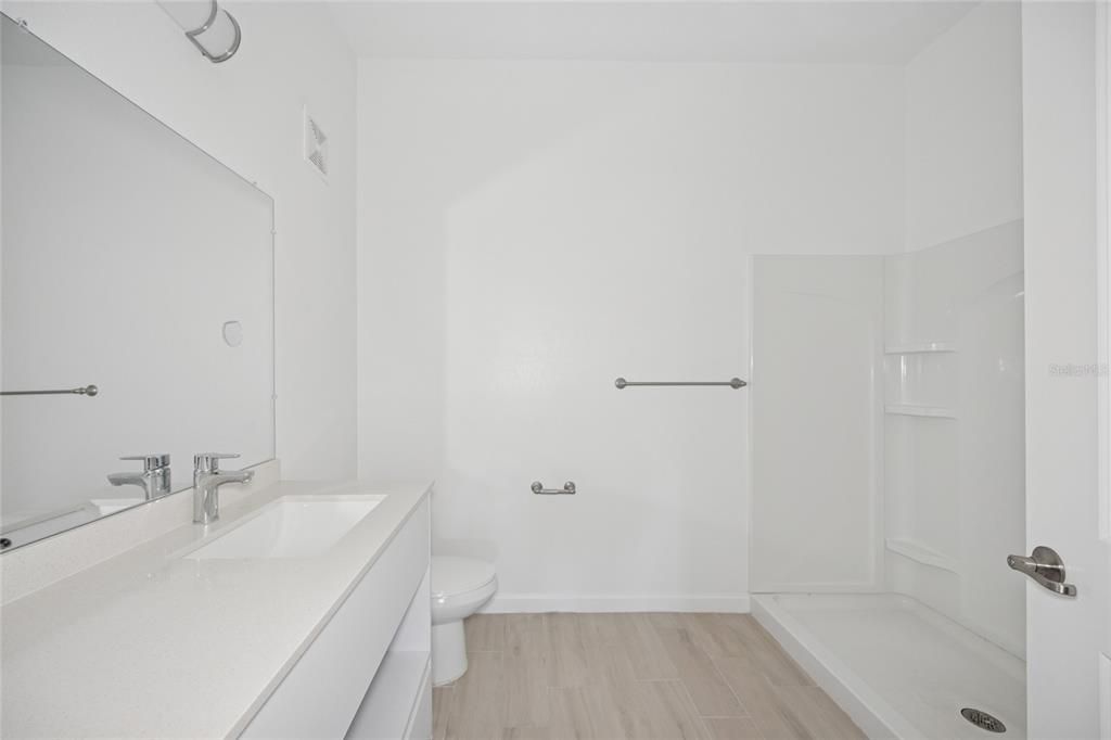 В аренду: $2,150 (3 спален, 2 ванн, 1144 Квадратных фут)