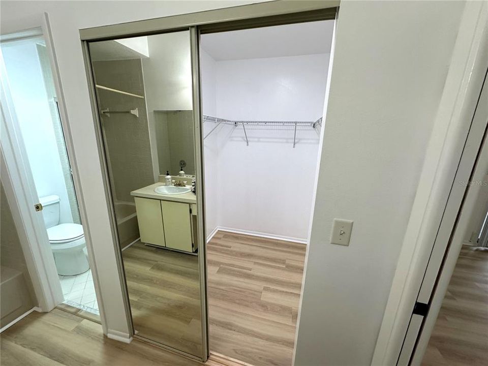 待售: $309,000 (2 贝兹, 2 浴室, 1263 平方英尺)