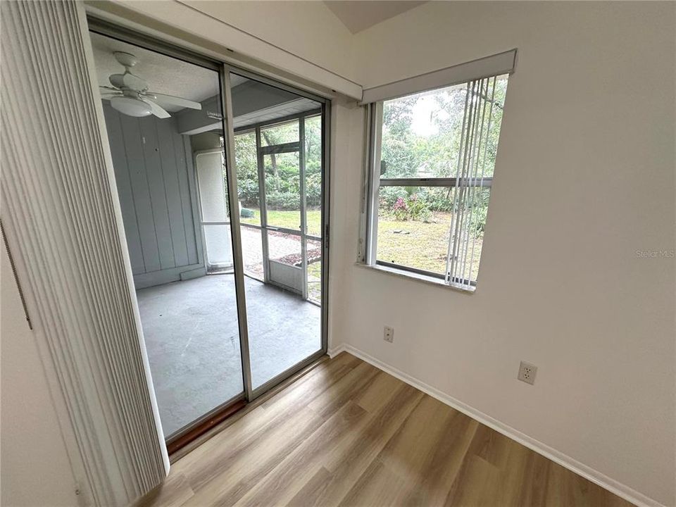 待售: $309,000 (2 贝兹, 2 浴室, 1263 平方英尺)