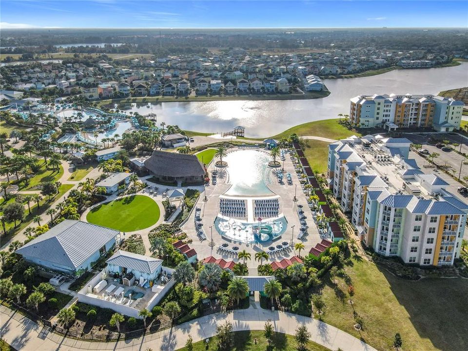 For Sale: $340,000 (1 beds, 1 baths, 870 Square Feet)