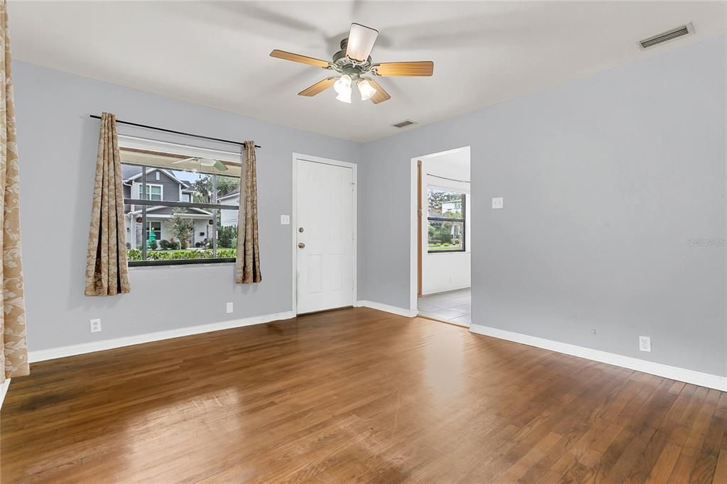 En Renta: $2,100 (2 camas, 1 baños, 750 Pies cuadrados)