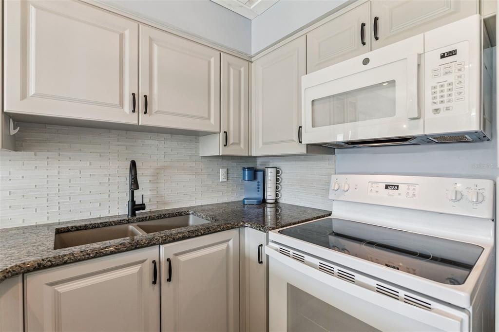 En Venta: $159,900 (1 camas, 1 baños, 590 Pies cuadrados)