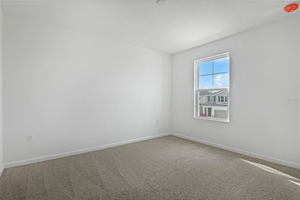 待售: $427,223 (5 贝兹, 3 浴室, 3030 平方英尺)