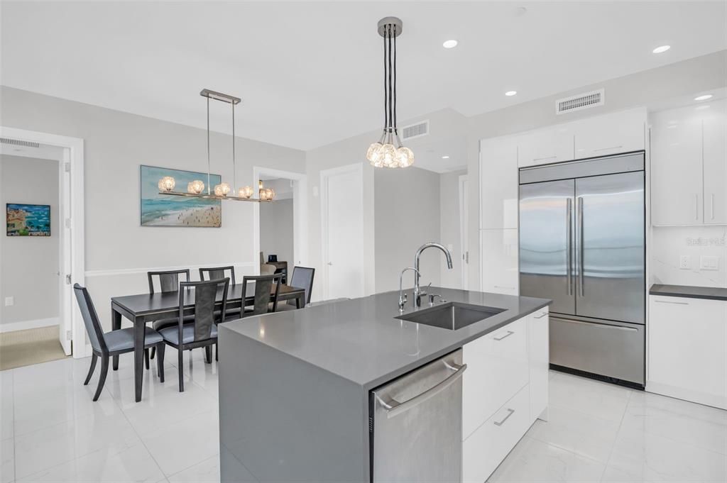 En Venta: $1,799,000 (2 camas, 2 baños, 1522 Pies cuadrados)