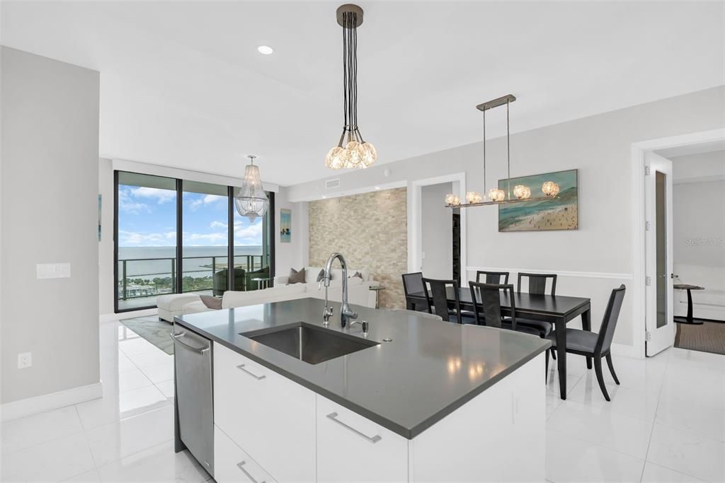 En Venta: $1,799,000 (2 camas, 2 baños, 1522 Pies cuadrados)