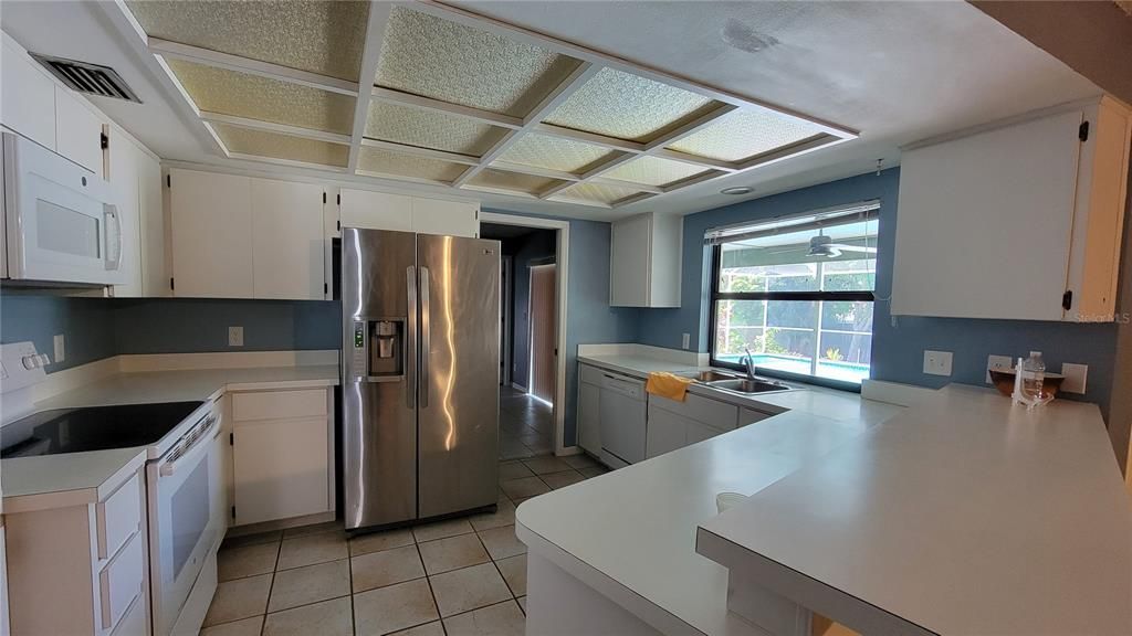 В аренду: $3,500 (4 спален, 2 ванн, 2087 Квадратных фут)