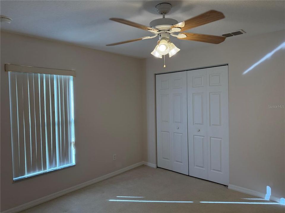 For Rent: $1,900 (3 beds, 2 baths, 1738 Square Feet)