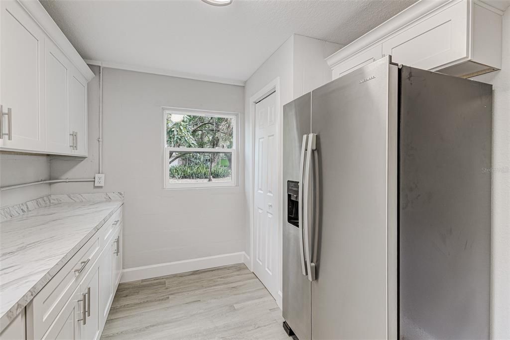 待售: $139,950 (1 贝兹, 1 浴室, 788 平方英尺)