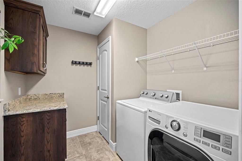 待售: $485,000 (3 贝兹, 2 浴室, 1892 平方英尺)