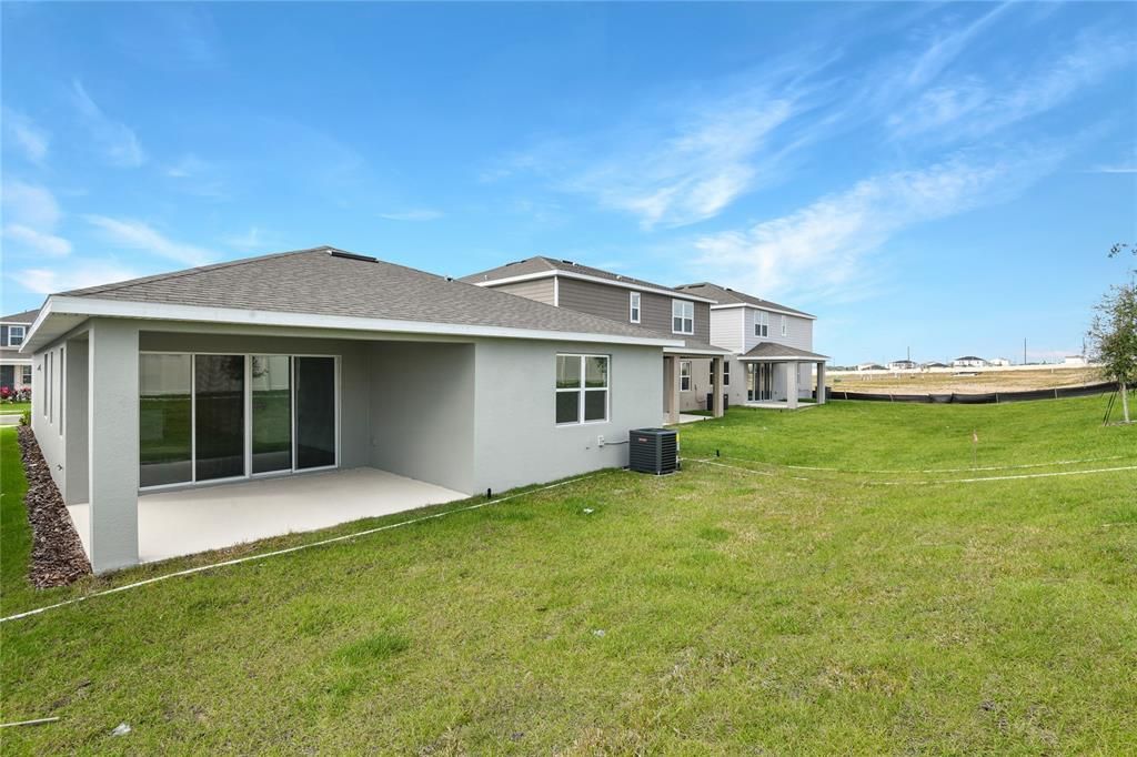 En Venta: $327,337 (4 camas, 2 baños, 1920 Pies cuadrados)