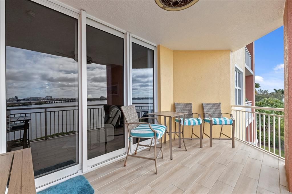 На продажу: $469,000 (2 спален, 2 ванн, 1696 Квадратных фут)