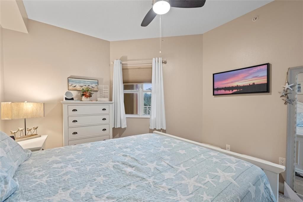 На продажу: $469,000 (2 спален, 2 ванн, 1696 Квадратных фут)