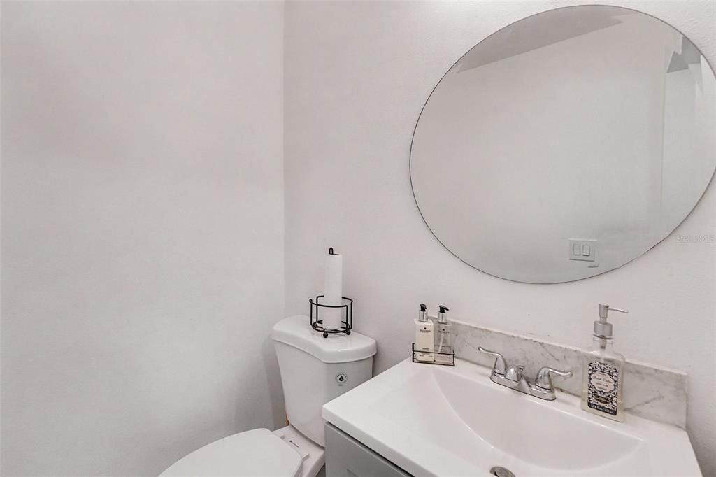 En Venta: $500,000 (5 camas, 3 baños, 2022 Pies cuadrados)