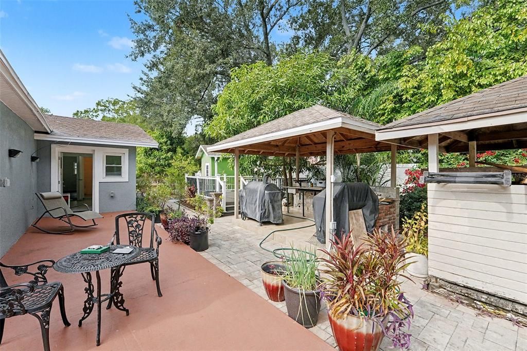 En Venta: $500,000 (5 camas, 3 baños, 2022 Pies cuadrados)