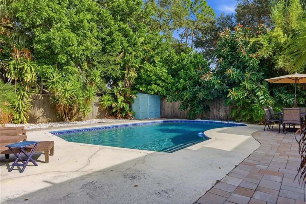 待售: $549,000 (3 贝兹, 1 浴室, 1141 平方英尺)