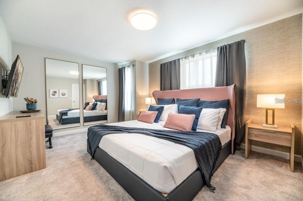 For Sale: $479,900 (4 beds, 4 baths, 2112 Square Feet)