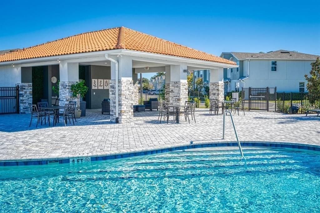 For Sale: $479,900 (4 beds, 4 baths, 2112 Square Feet)