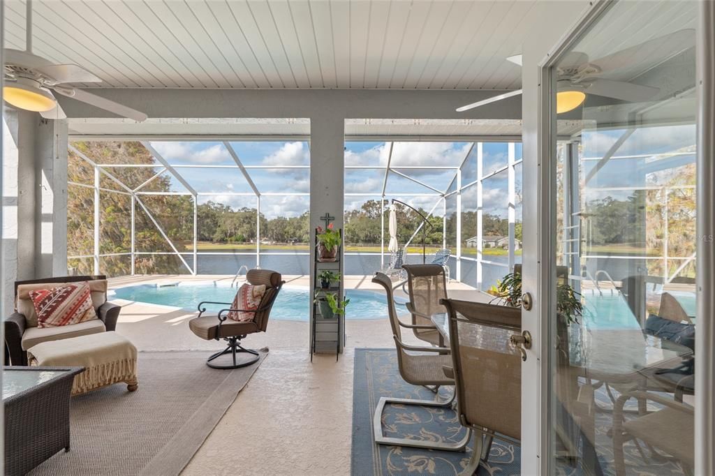 En Venta: $365,000 (3 camas, 2 baños, 1509 Pies cuadrados)