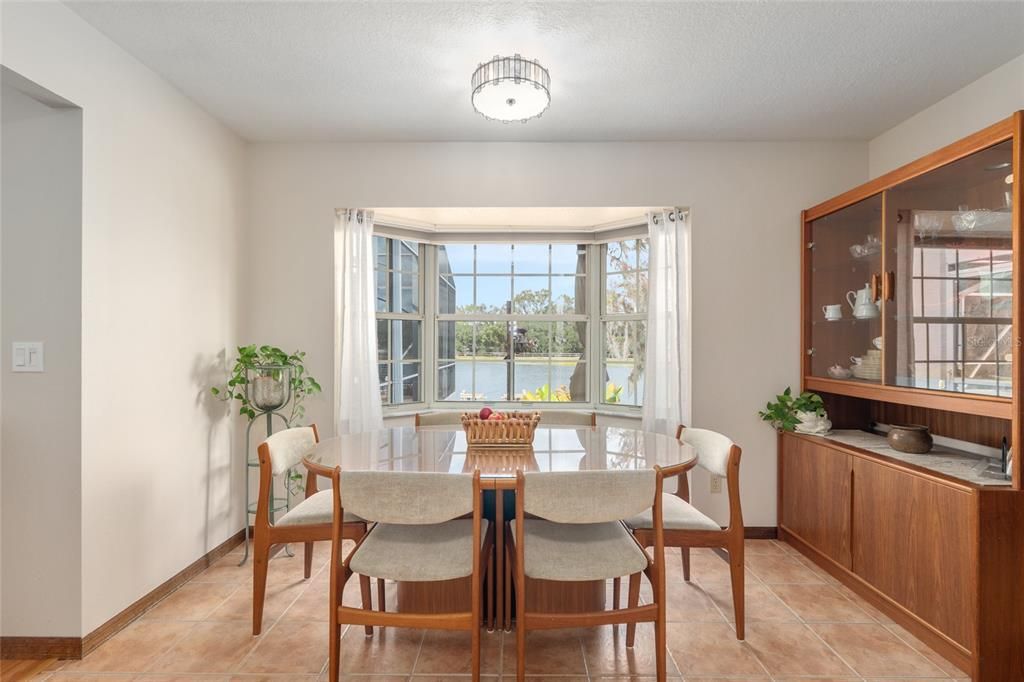 En Venta: $365,000 (3 camas, 2 baños, 1509 Pies cuadrados)