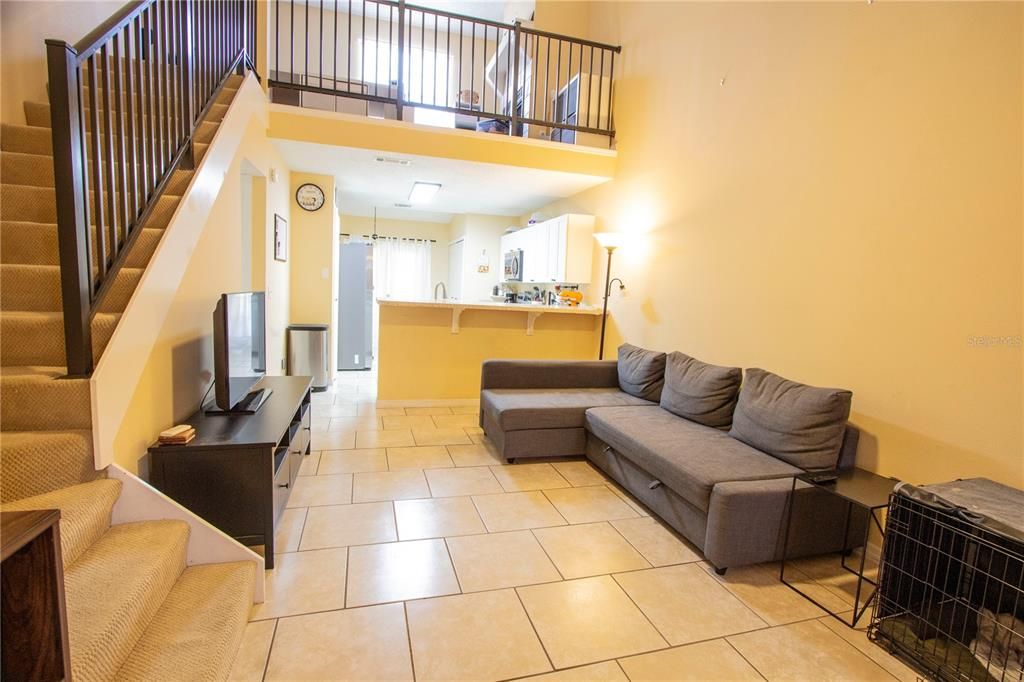 На продажу: $227,000 (2 спален, 2 ванн, 1203 Квадратных фут)