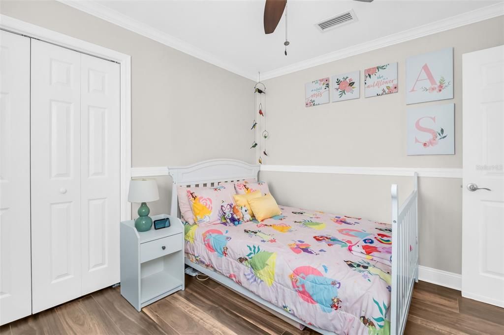 For Sale: $550,000 (4 beds, 2 baths, 1530 Square Feet)