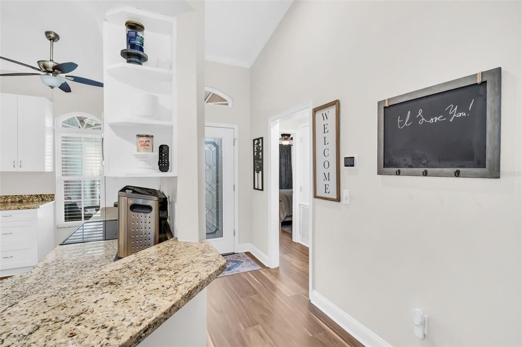 For Sale: $550,000 (4 beds, 2 baths, 1530 Square Feet)