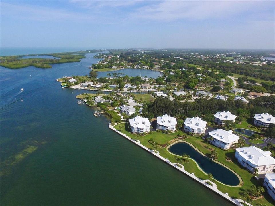 En Venta: $549,900 (2 camas, 2 baños, 1624 Pies cuadrados)