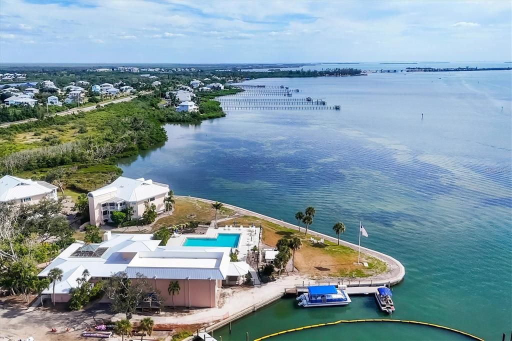 En Venta: $549,900 (2 camas, 2 baños, 1624 Pies cuadrados)