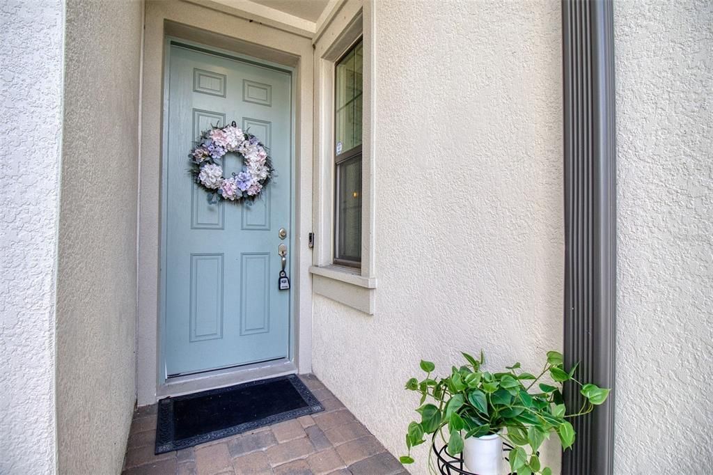 For Sale: $415,000 (2 beds, 2 baths, 1571 Square Feet)