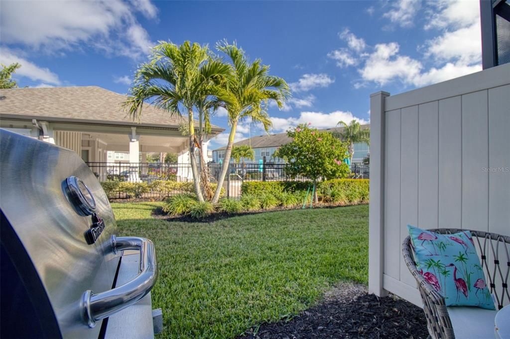 For Sale: $415,000 (2 beds, 2 baths, 1571 Square Feet)