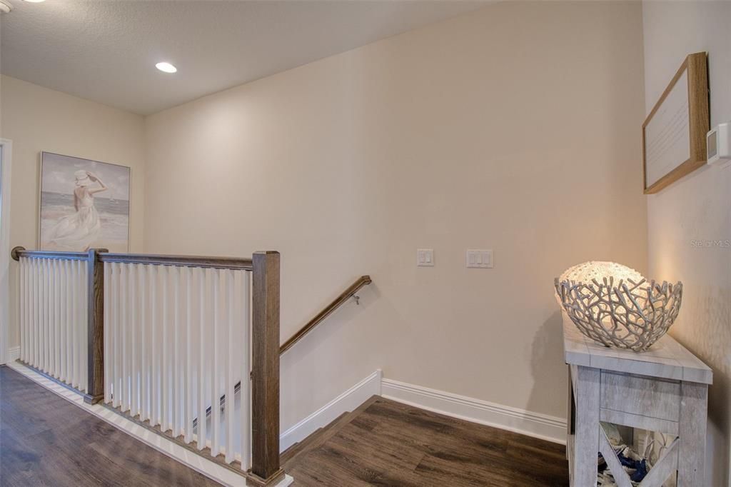 For Sale: $415,000 (2 beds, 2 baths, 1571 Square Feet)