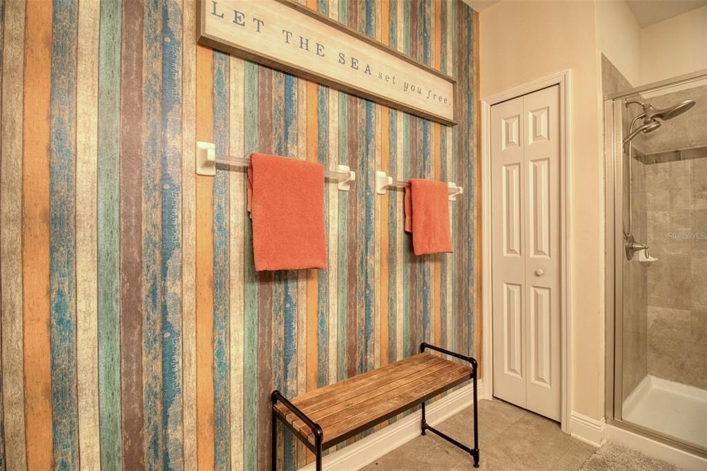 For Sale: $415,000 (2 beds, 2 baths, 1571 Square Feet)