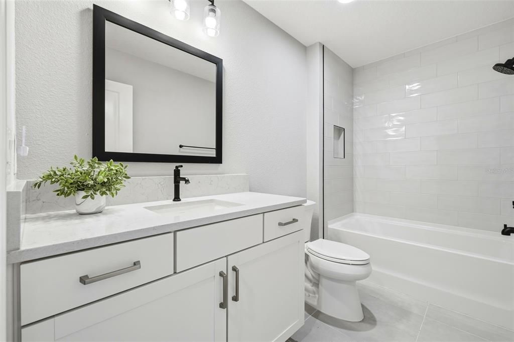 На продажу: $499,900 (3 спален, 2 ванн, 2256 Квадратных фут)