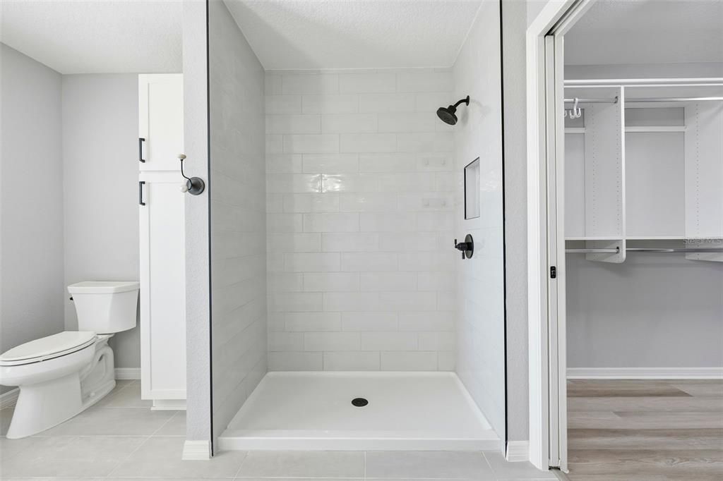 На продажу: $499,900 (3 спален, 2 ванн, 2256 Квадратных фут)