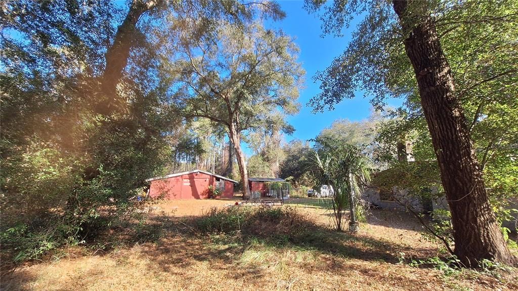 Activo con contrato: $110,000 (14 camas, 1 baños, 1220 Pies cuadrados)