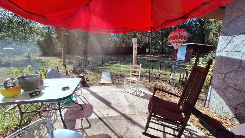 Activo con contrato: $110,000 (14 camas, 1 baños, 1220 Pies cuadrados)