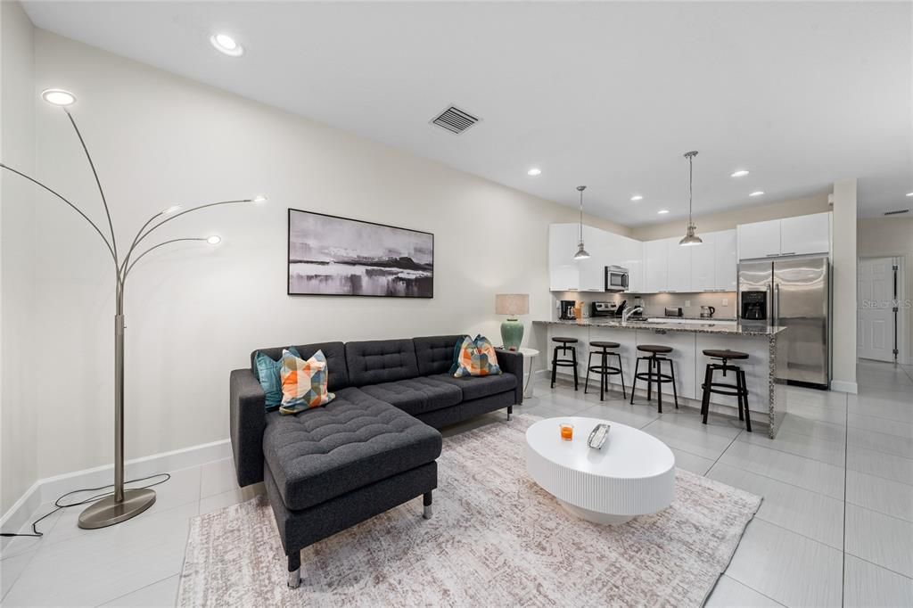 For Rent: $2,650 (3 beds, 3 baths, 1501 Square Feet)