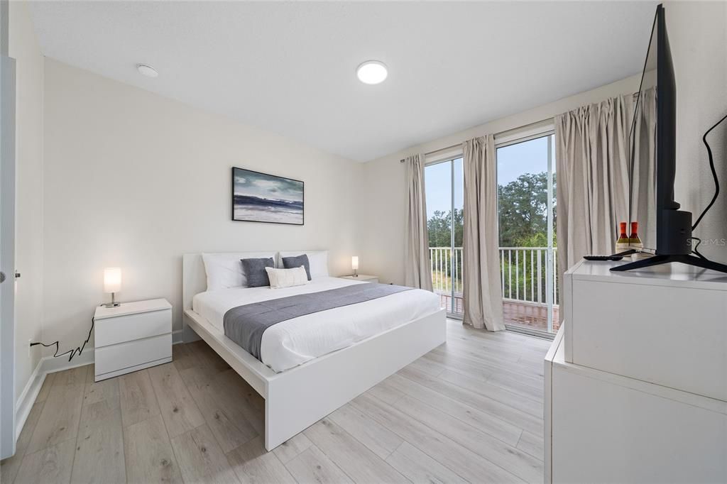 For Rent: $2,650 (3 beds, 3 baths, 1501 Square Feet)