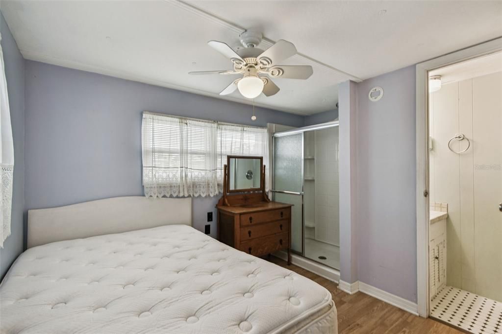 En Venta: $80,000 (2 camas, 2 baños, 872 Pies cuadrados)