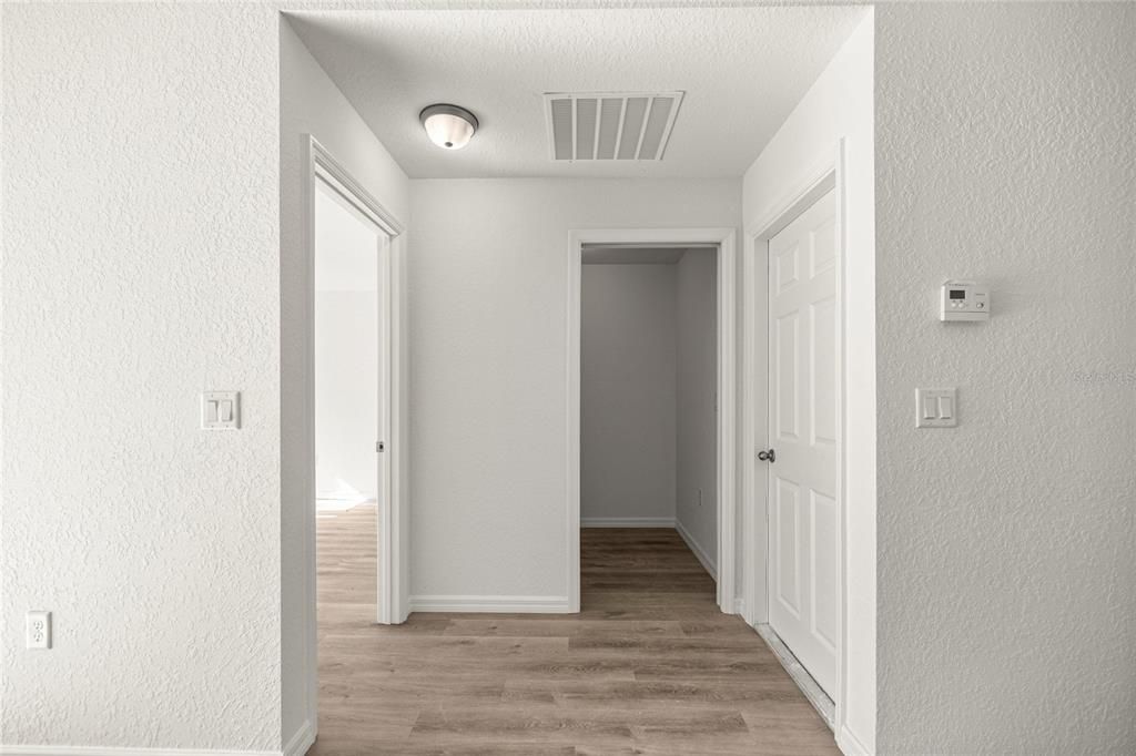 For Sale: $279,000 (3 beds, 2 baths, 1304 Square Feet)